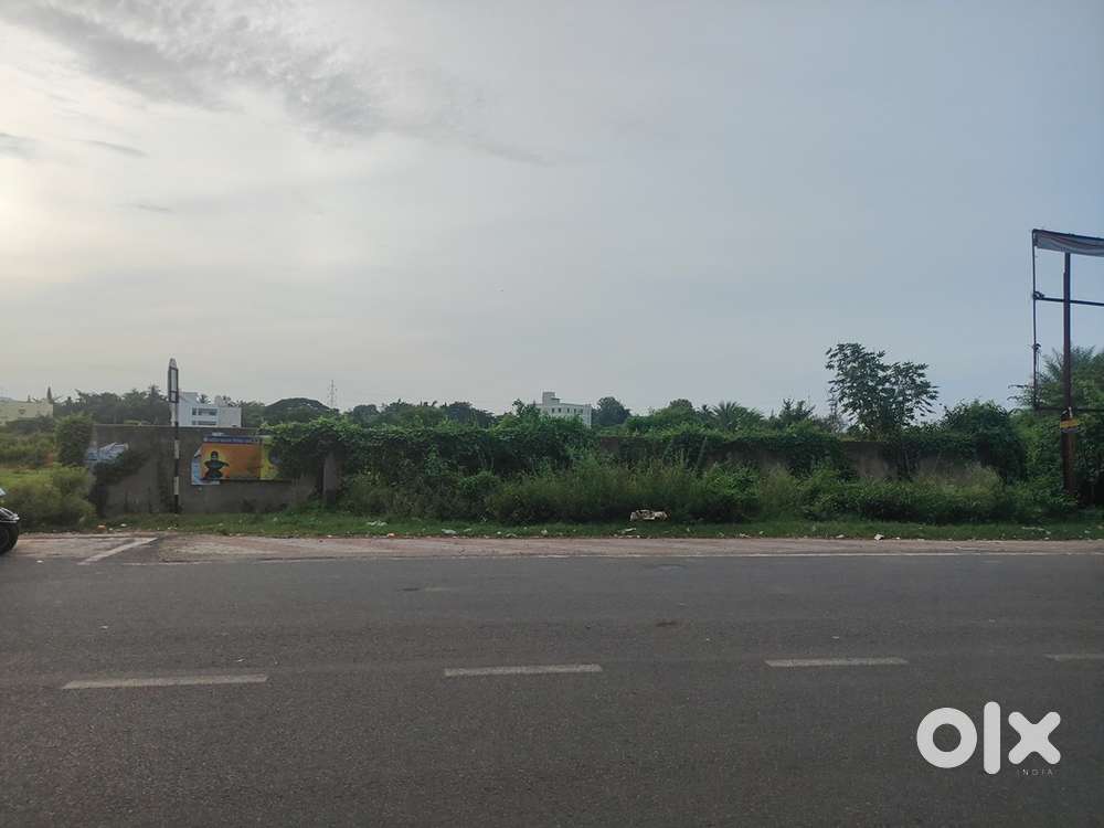 Land Plot at Ambapua main Road by owner