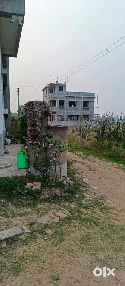 LAND/PLOTS AVAILABLE FOR SALE NEAR JOKA METRO AND THAKURPUKUR METRO ST