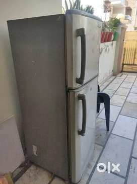 Refrigerator samsung