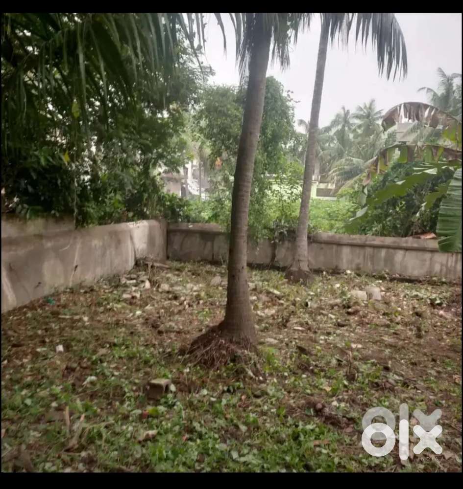 Very good investment for Commercial or Residential. State Bank street