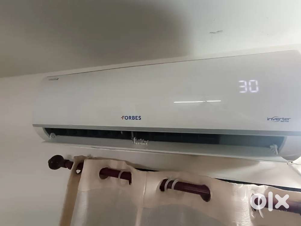 Eureka Forbes 1 ton fine condition 19k with stabilizer 2018 model