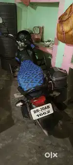 Gadi bahut acchi condition mein hai bahut smooth chalta hai gadi