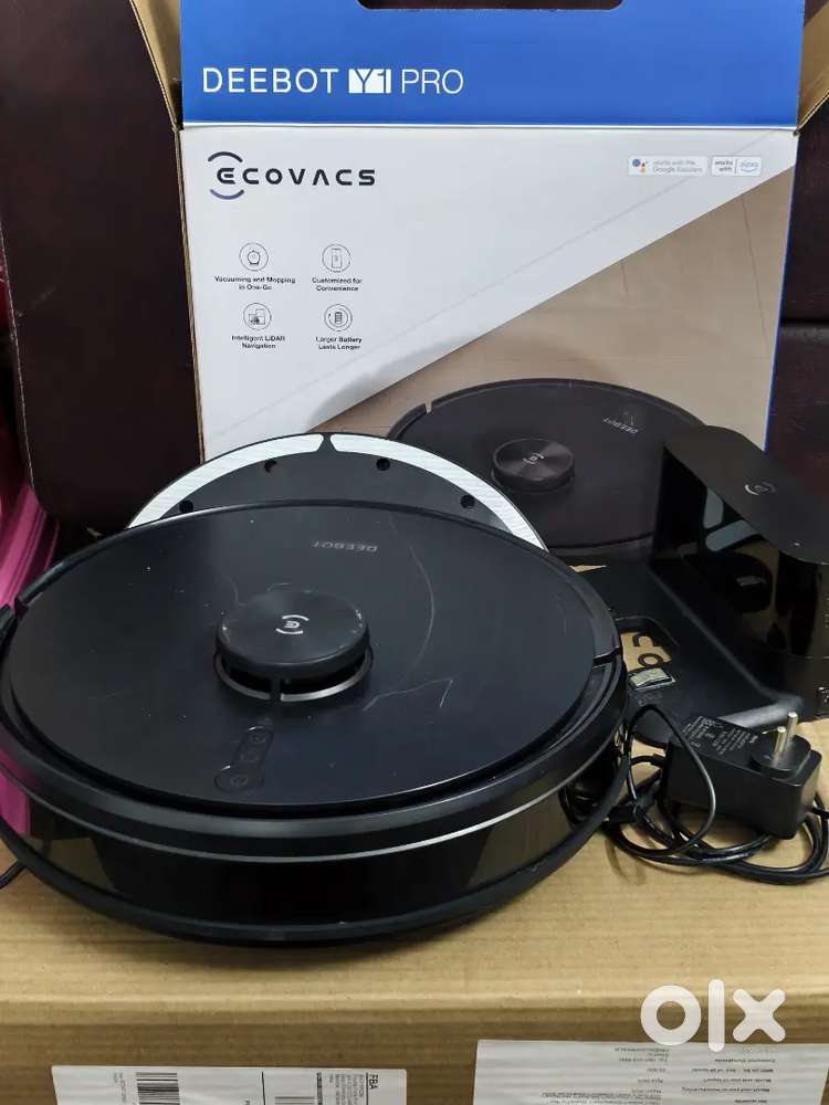 Ecovac Deebot y1 Pro robot vaccum cleaner