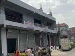 New shop for sale in Dwarka Mor, Builder Floors on commercial road