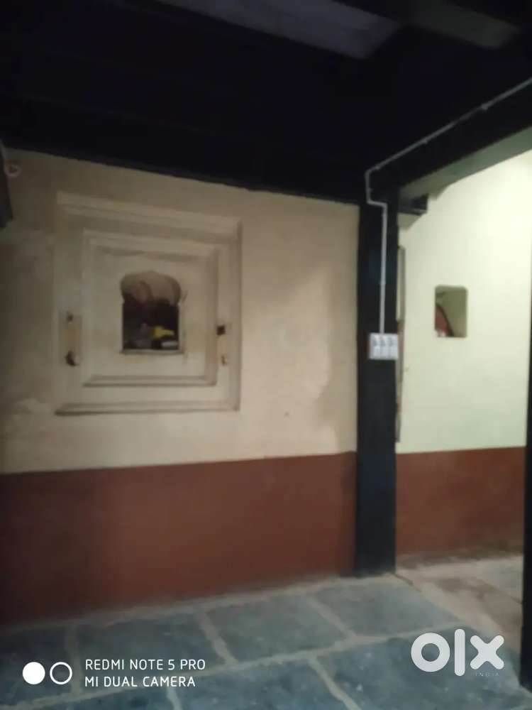 Colonial-Era Villa with in Navalgund, Dharwad Karnataka