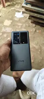 vivo x70 pro plus. 12. 256  5g