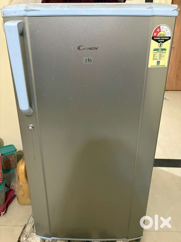 Candy Refrigerator Gross volume-170 liter Storage-183 liter