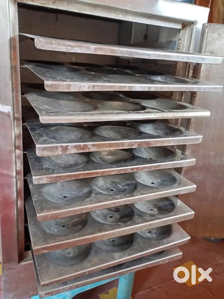 SS Dosa Bhatti(4ftX2ft),SS Idly boiler(81 pcs)& hotel material@tiffins