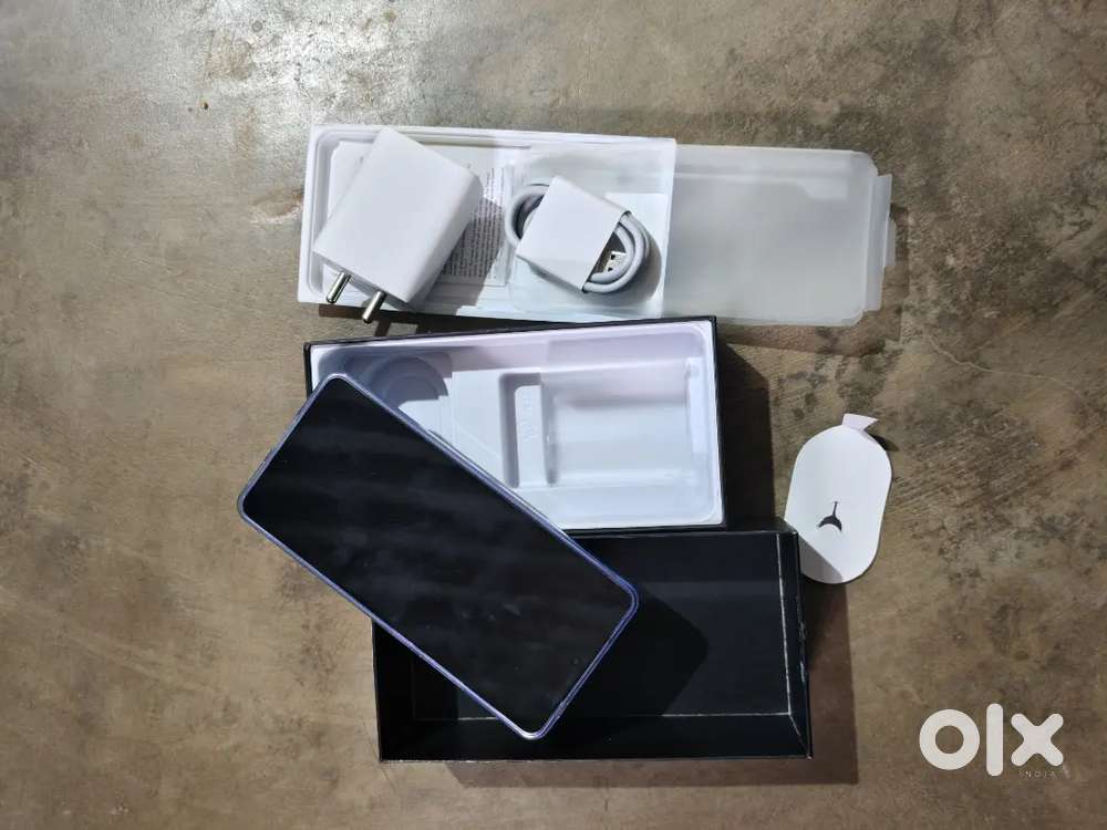 iQOO Neo 10R – Brand New Condition. 128GB ROM, 8GB RAM & 6400 mah