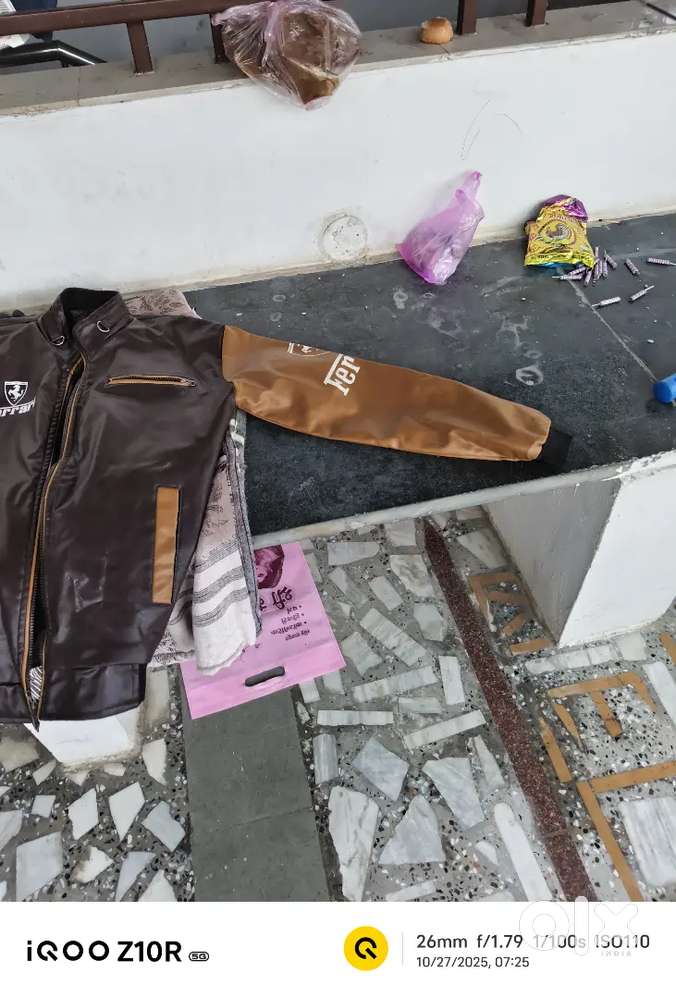I want to sell this jacket
