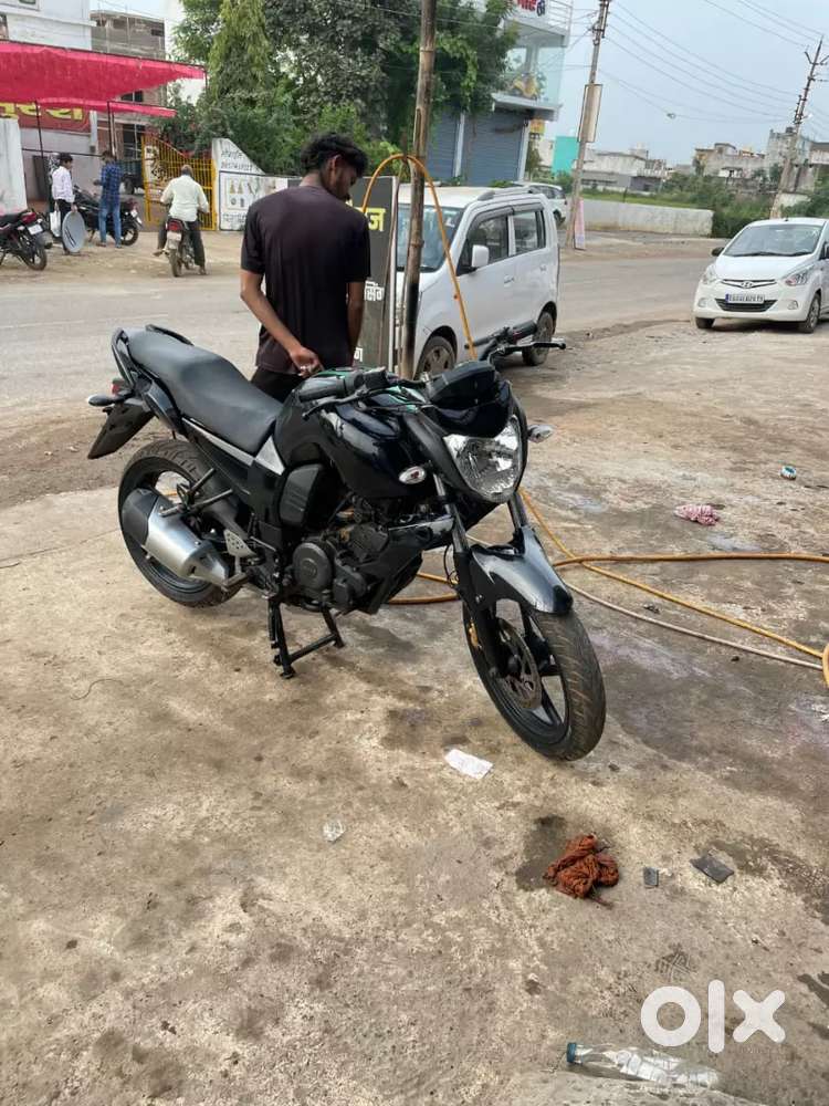 Yamaha FZ top condition