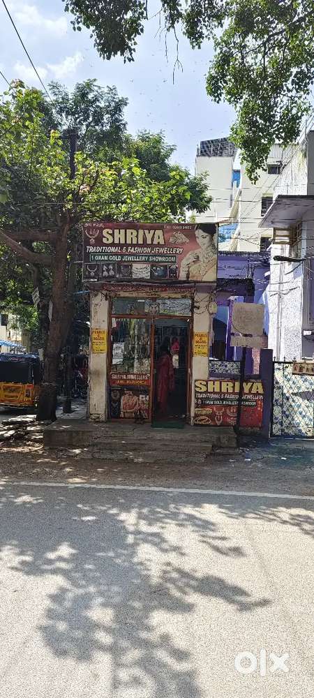 Running imitation jewellery business for sale