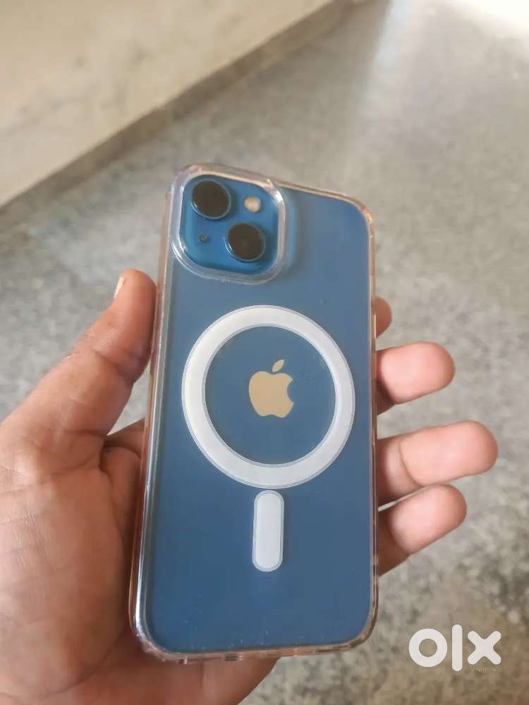 iPhone 13 128 gb  5g Good condition face I'd on h battery health 77%