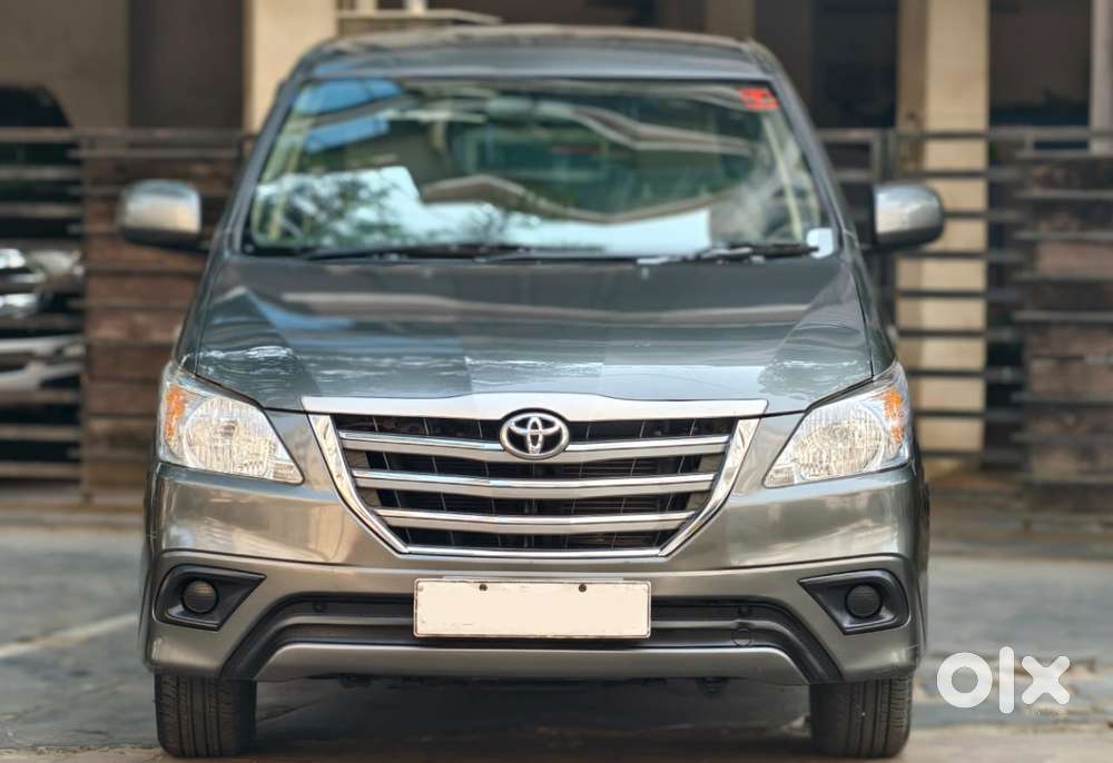 Toyota Innova 2.5 G (Diesel) 8 Seater, 2014, Diesel
