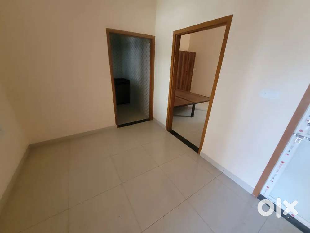 1bhk available for rent near navjeevan school