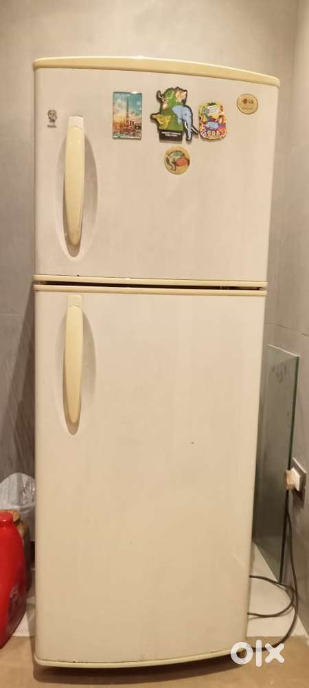 LG double door fridge available for sale