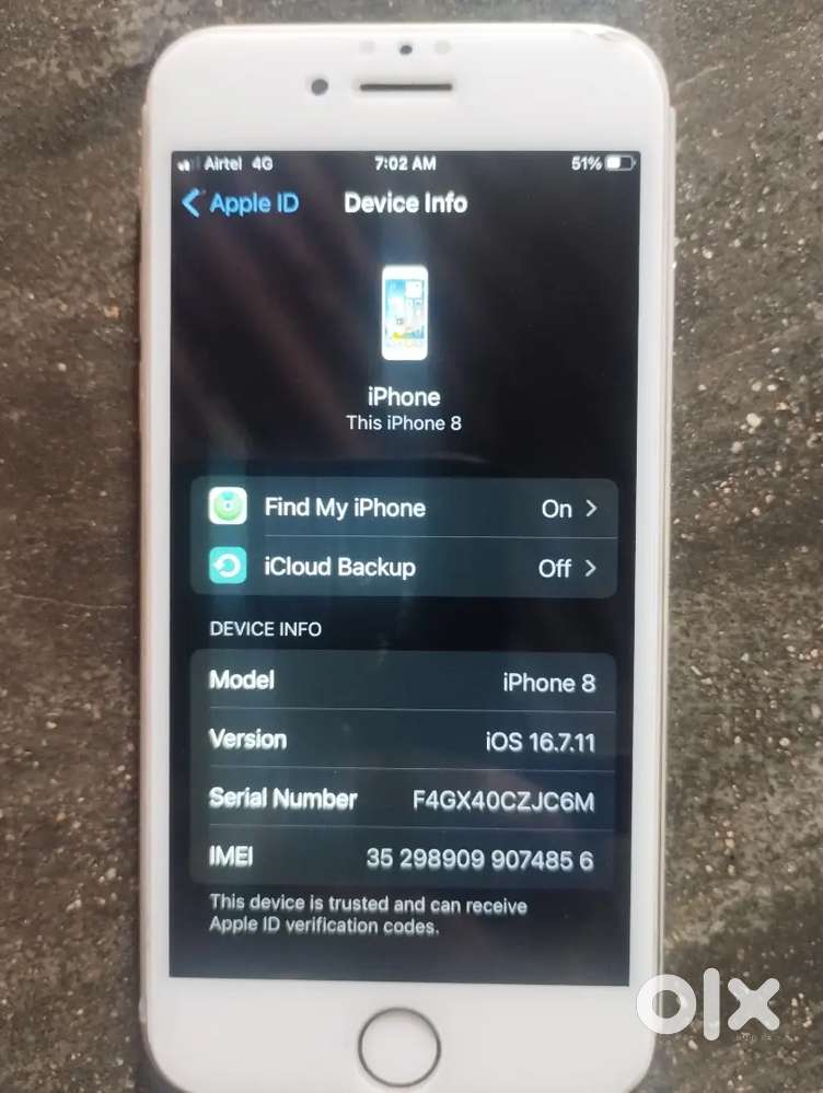 8/256 gb No charger and back panel damage