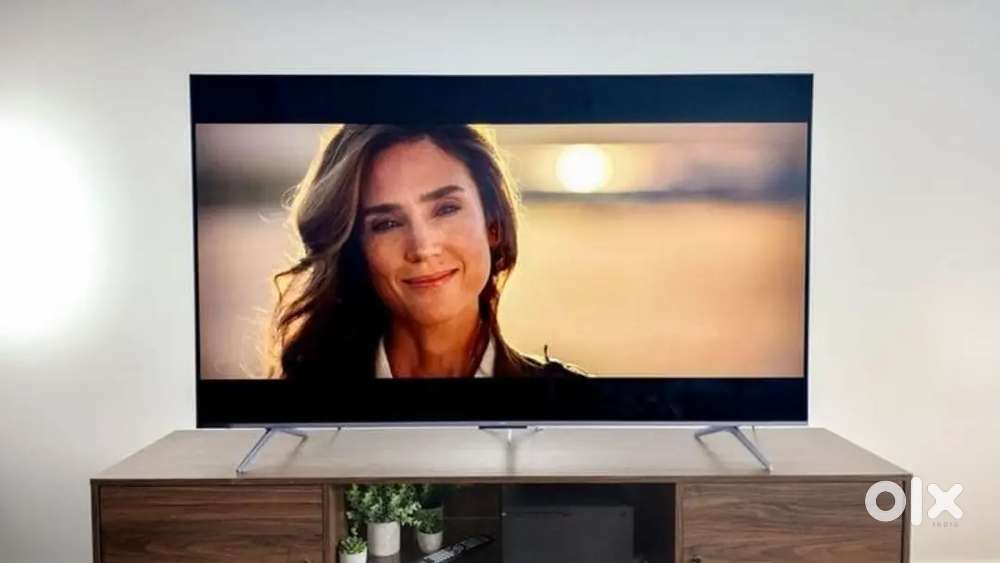 55 INCHES SMART LED Tv 2 YEARS WARRNTY NEW