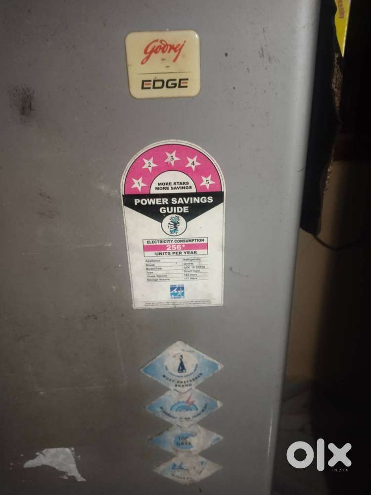 Sale Working Condition 5 star Godrej 177 Ltr fridge