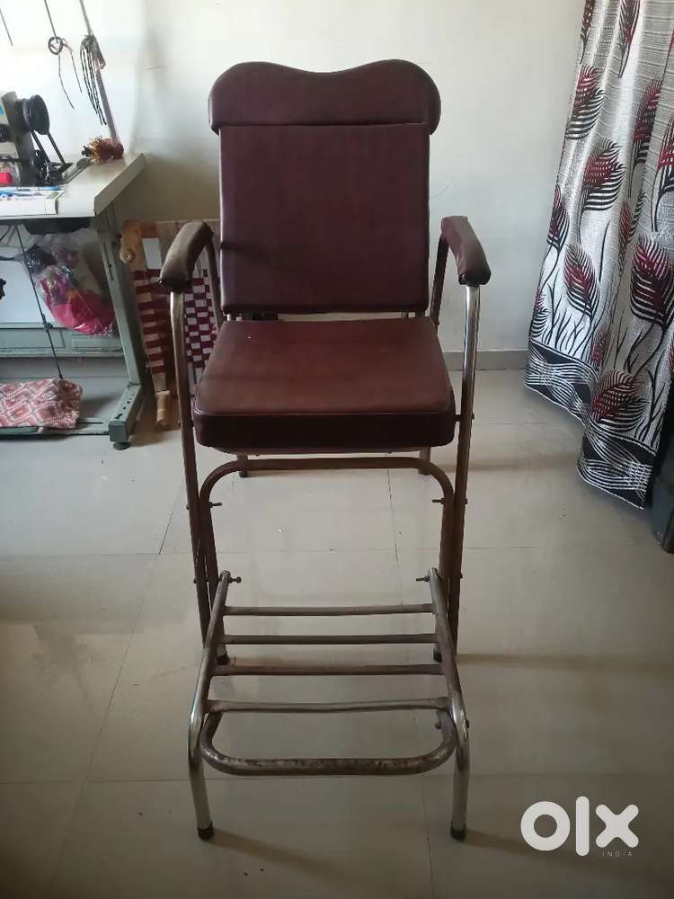 Parlour chair