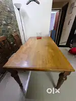 6 seater Table with 4 chairs from Hometown