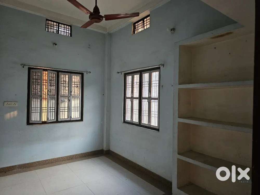 2 BHK Small Flat On Rent