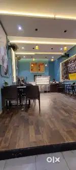 Looking for a helper in a cafe, urgently looking for a male worker.