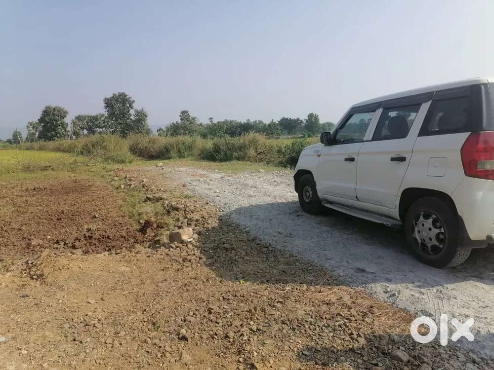 గుంటూరు విజయవాడ మధ్య నంబూరు లో crda ప్లాట్స్ తక్కువ ధర లో 17999/-