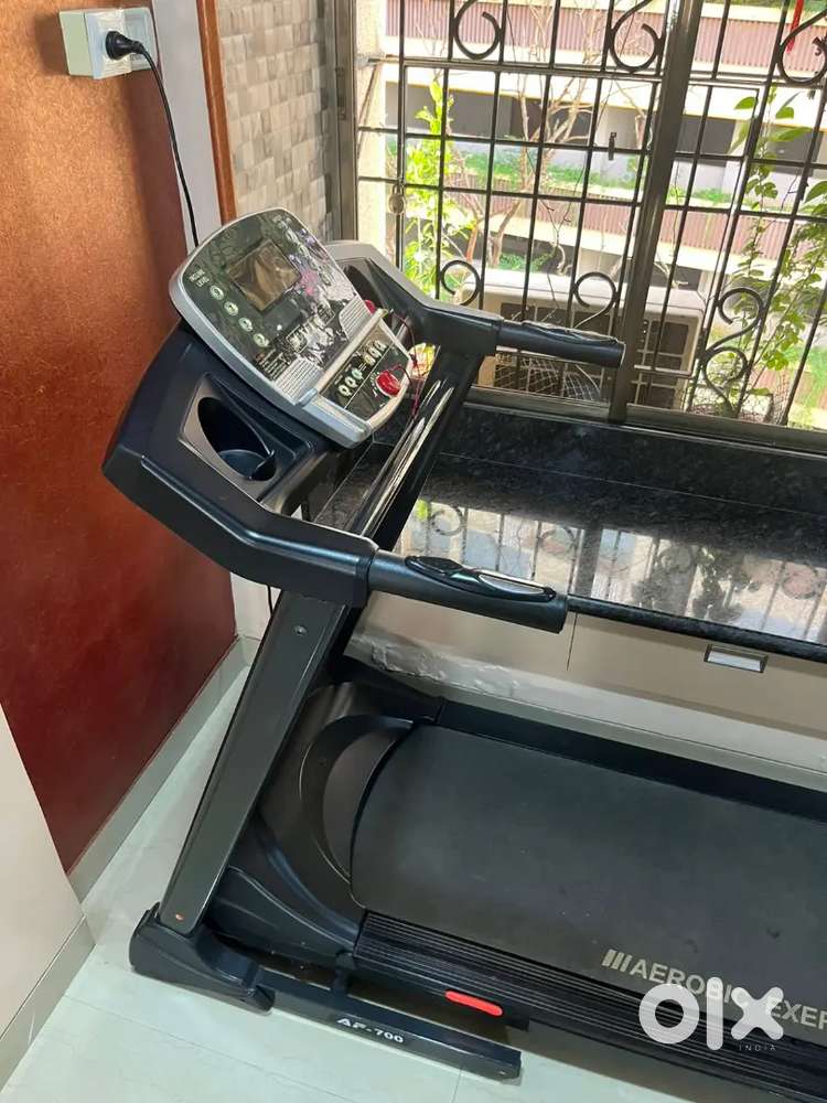 Avision Fitness AF-700 treadmill