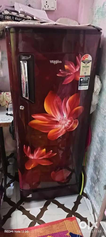 Whirlpool fridge selling best condition