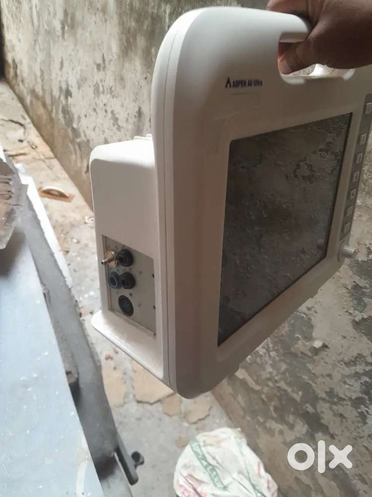 Aspen 5 para patient monitor new car