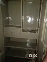 Almari 6 feet