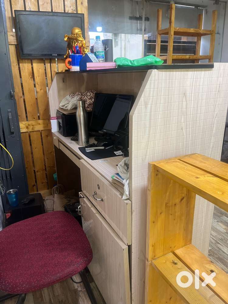 Biiling counter for sale