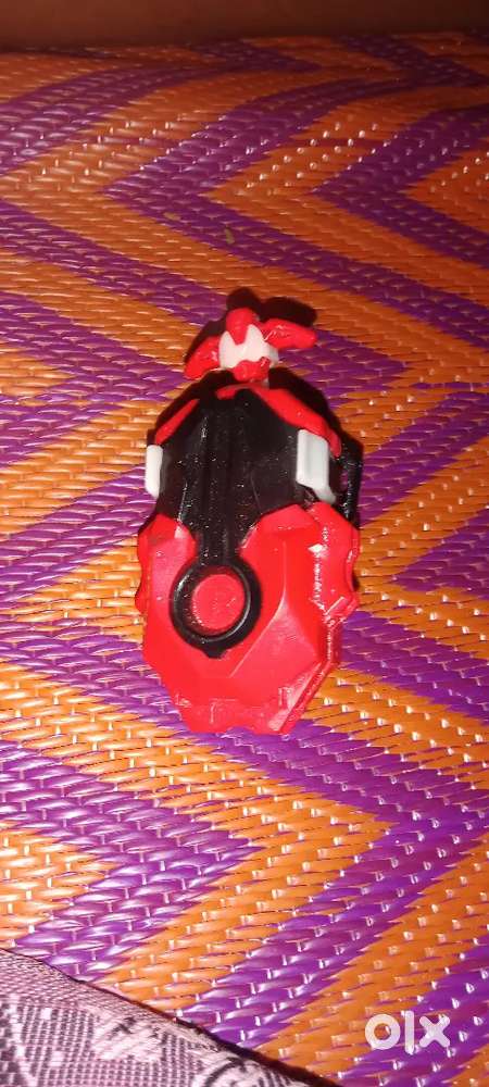 The blade blade launcher