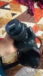 Canon EOS 700D