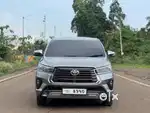 Toyota Innova Crysta 2.4 V, 2017, Diesel