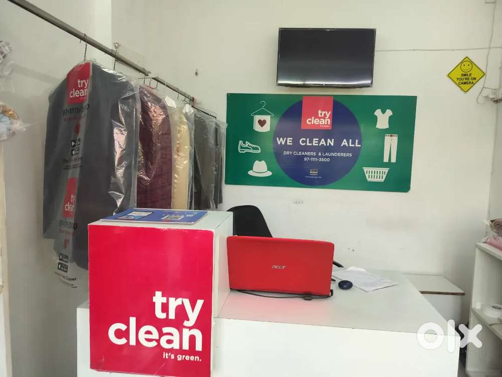 Jeeto and EV driver need in drycleaning company