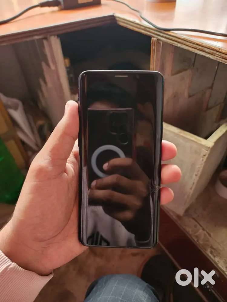 Samsung galaxy S9 4/64