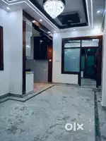 Sale 2 bhk front ist floor vaishali gzb