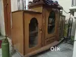 Showcase made of plywood