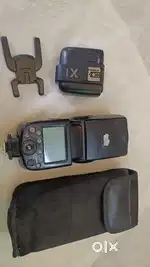 Canon 685 Flash with Trigger