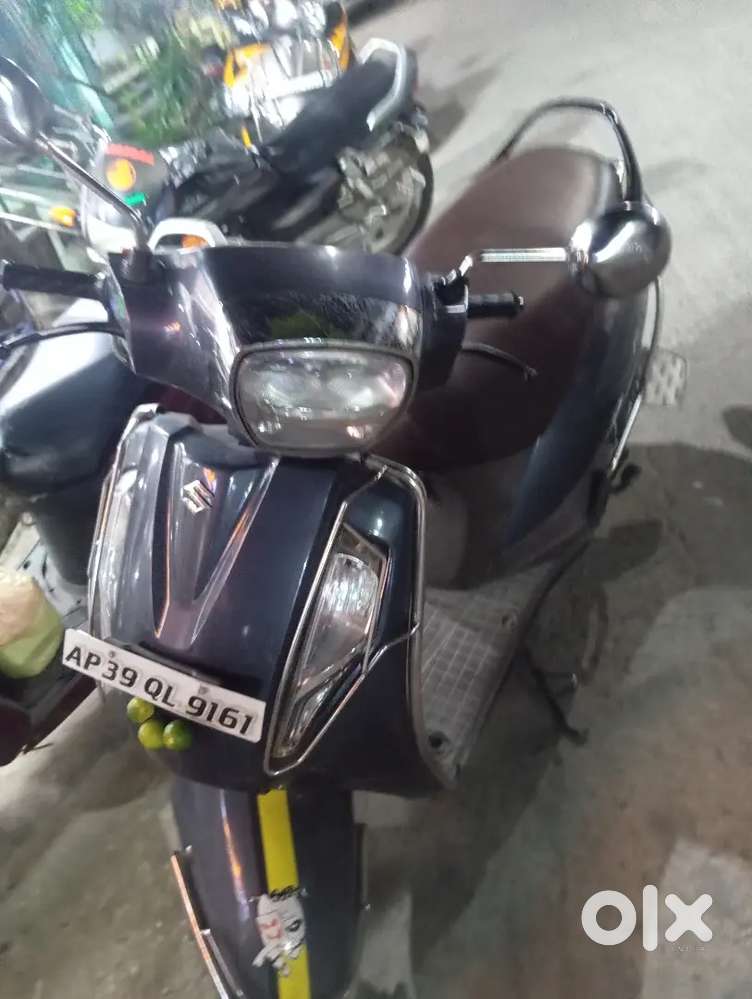 Well maintained  low price bs6