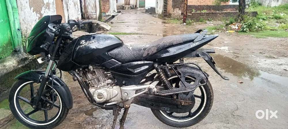 Pulsar 150 air bike