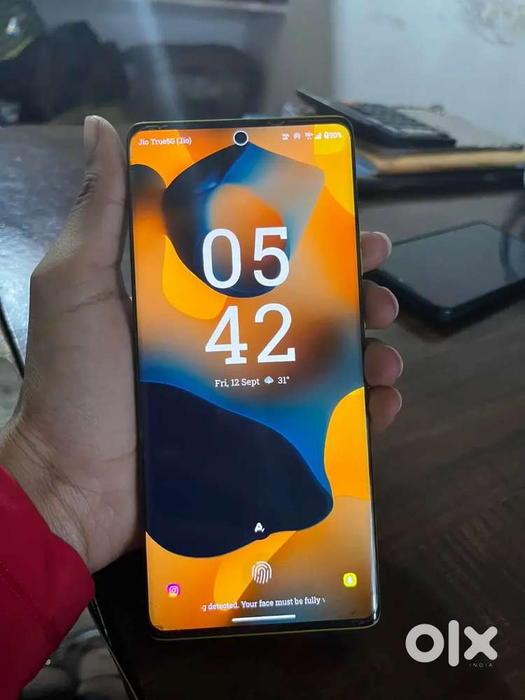 Motorola g85 5g Phone