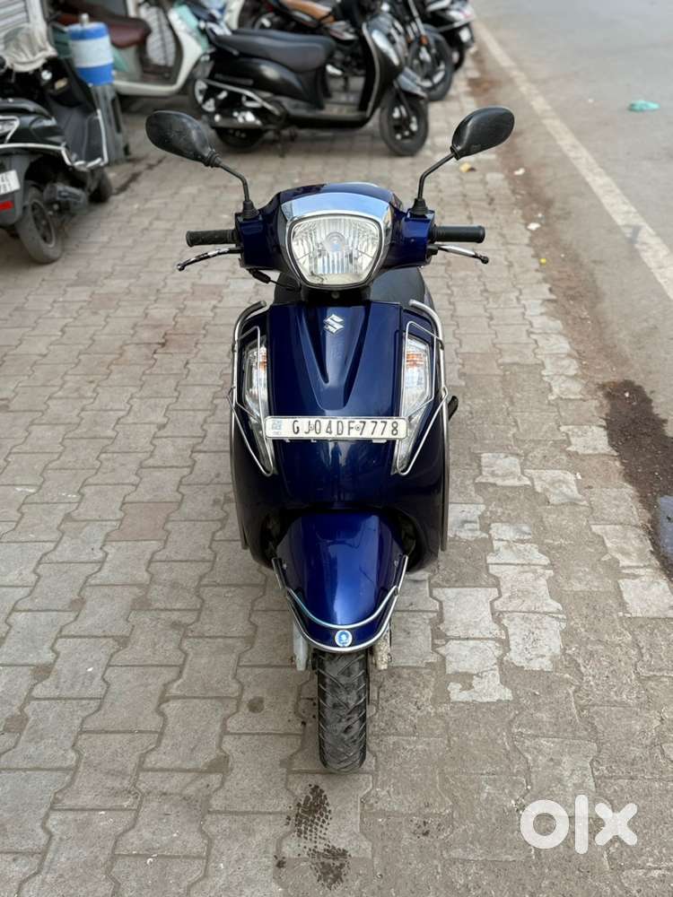 Suzuki Access Bs4 2018 (9999 ભરીને બાકીની લોન ભાવનગરના ડોકયુમેનટ પર)