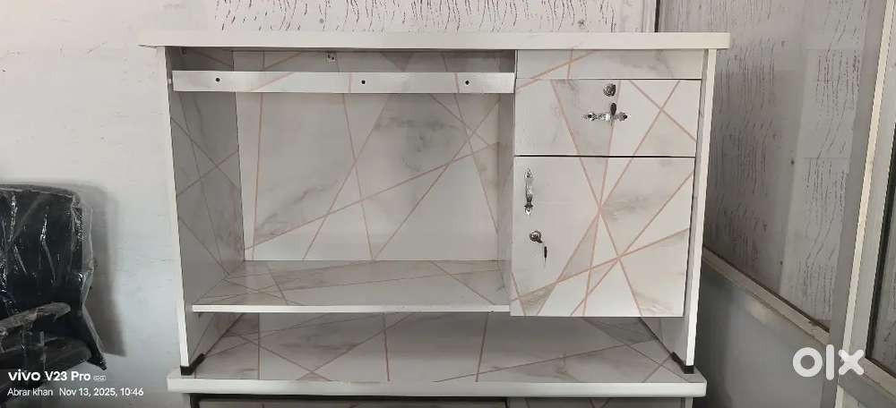 4/2. Study table office table computer table office chaircomputerchair