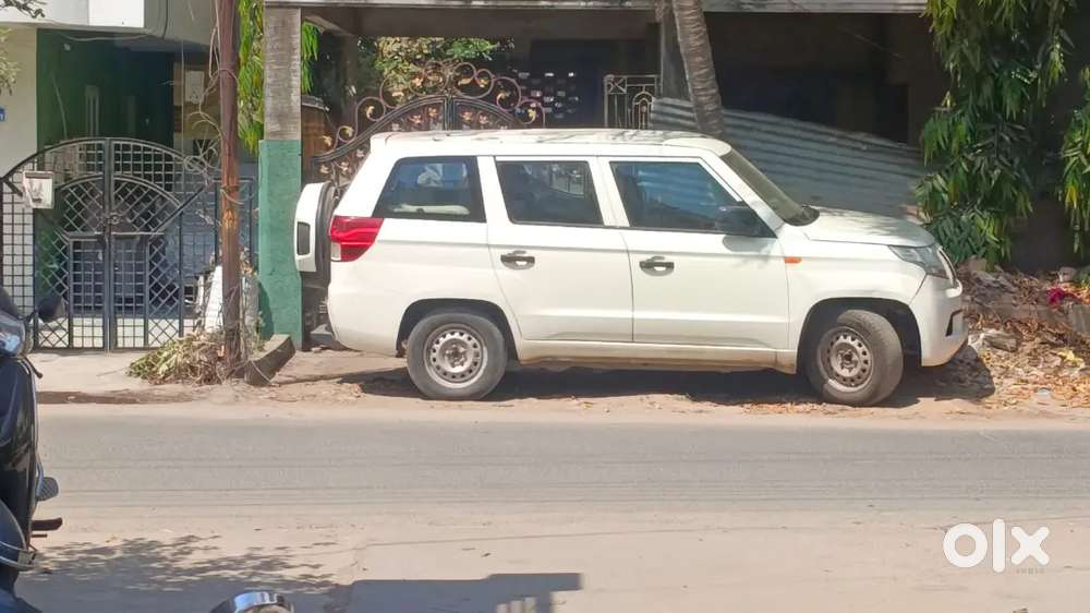 Mahindra TUV 300 Plus 2019 Diesel Well Maintained
