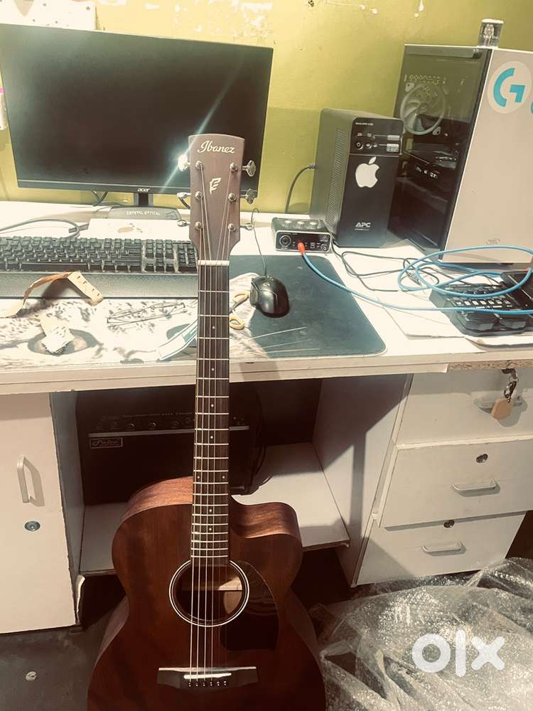 ibanez pc12mhce Electric Semi Acoustic Guitar