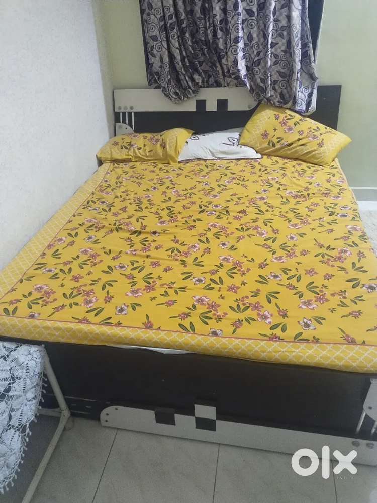 Double bed