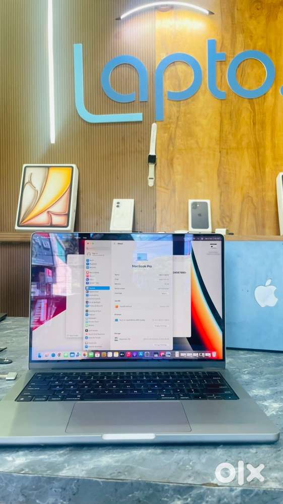Macbook m1 pro 14inch silver